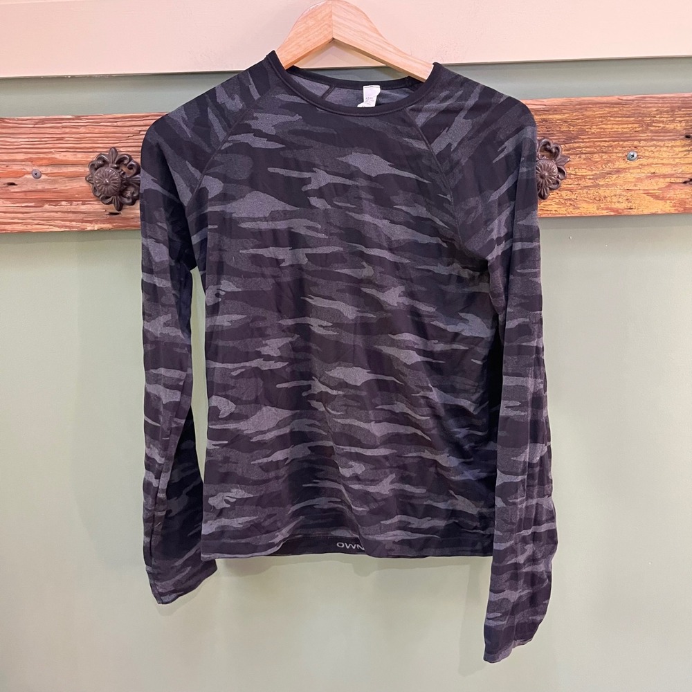Athleta Girl In Your Element Long Sleeve Top Black Camo XXL 16 RN54023